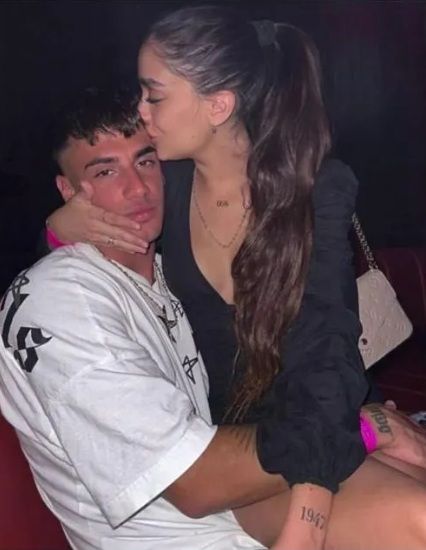 Julia Janeiro fue novia de Pietro Costanzia
