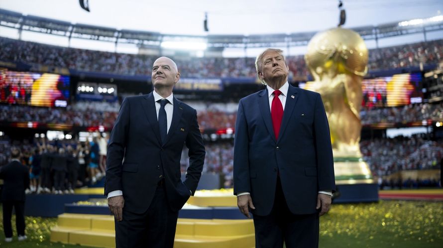 Gianni Infantino y Donald Trump