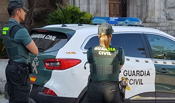 Agentes de la Guardia Civil