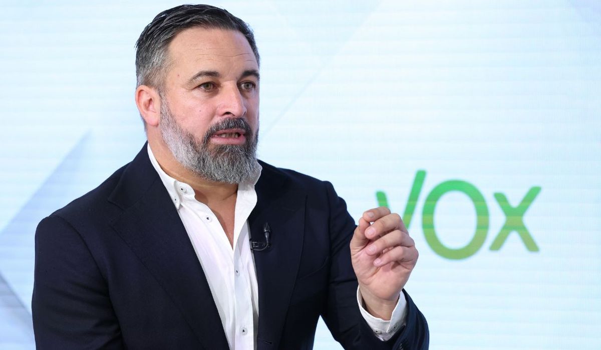 Abascal no descarta apoyar una nueva moción de censura contra Sánchez ...