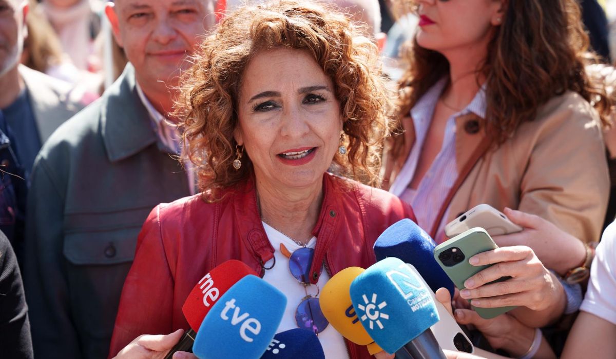 Montero quiere recuperar la subasta de medicamentos con la que fracturó ...