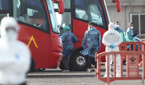 Uno de los 14 españoles ingresados en el Gómez Ulla da positivo provisional por hantavirus