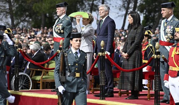 Marlaska, abucheado en Jaén al recordar a los guardias civiles fallecidos en Huelva