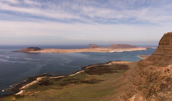 El Cabildo de Lanzarote cambia oficialmente de nombre para sumar a La Graciosa