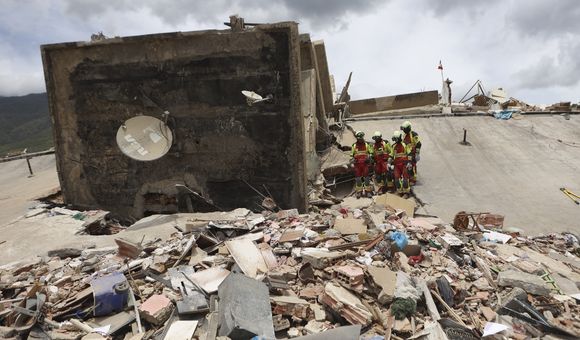 El médico venezolano que coordina la ayuda desde el exilio: "El terremoto visibilizó la crisis humanitaria, no la provocó"