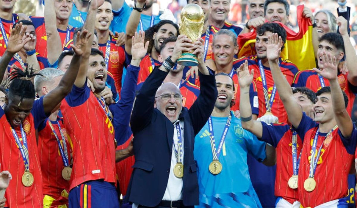 Reacciones.Luis de la Fuente: "Estoy orgulloso de lo que este título significa para nuestro país"
