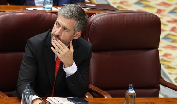 La Comunidad de Madrid publica el expediente del ático: avala su uso como despacho y "alojamiento ocasional"