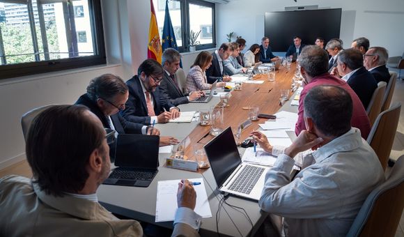 La patronal logística pide a Cuerpo elevar de 20 a 40 céntimos la ayuda al combustible hasta fin de año