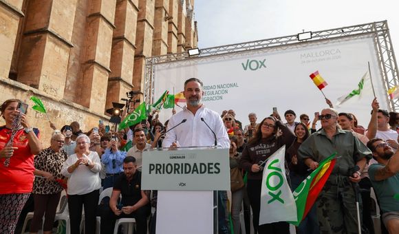 Abascal promete “recuperar Ceuta” y expulsar “por la vía rápida” a los delincuentes extranjeros