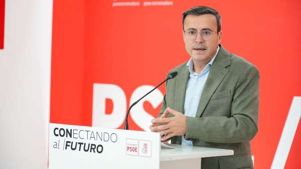 El secretario general del PSOE de Extremadura, Miguel Ángel Gallardo