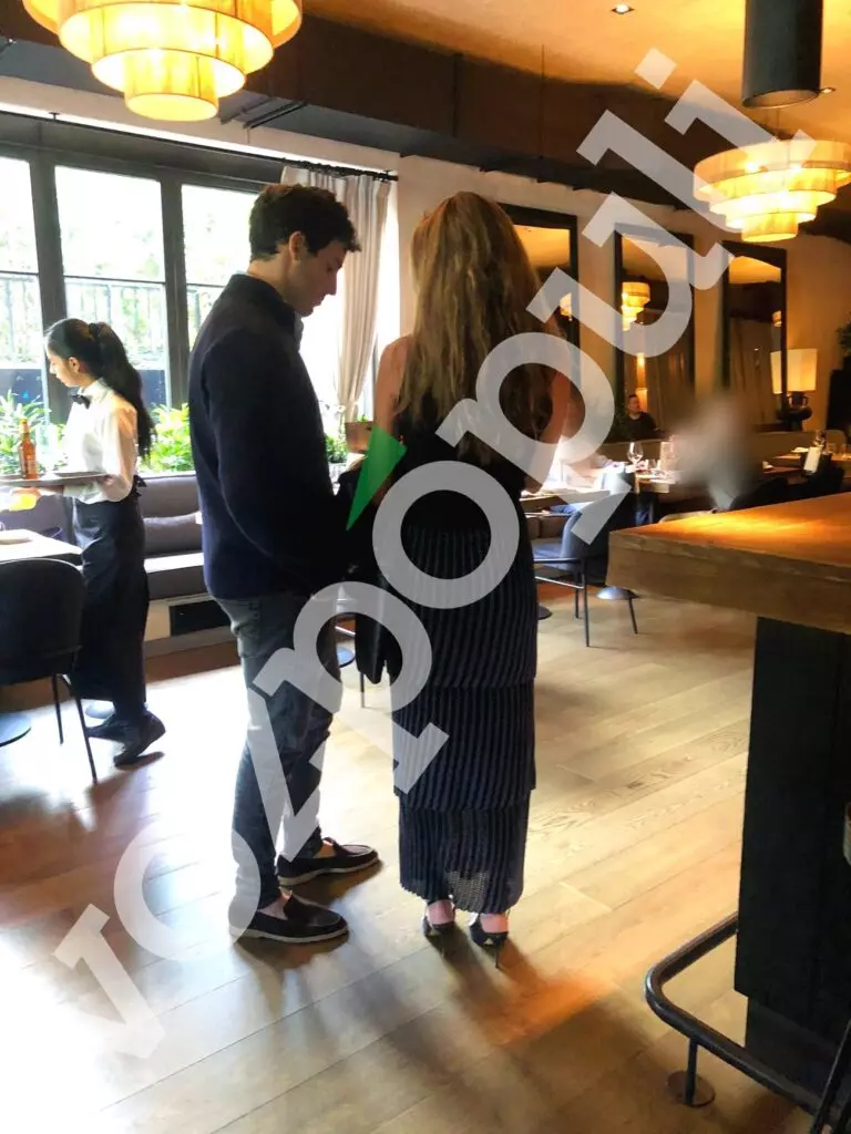 Iñigo Onieva, 'pillado' en un restaurante tras la 'tormenta Tamara'