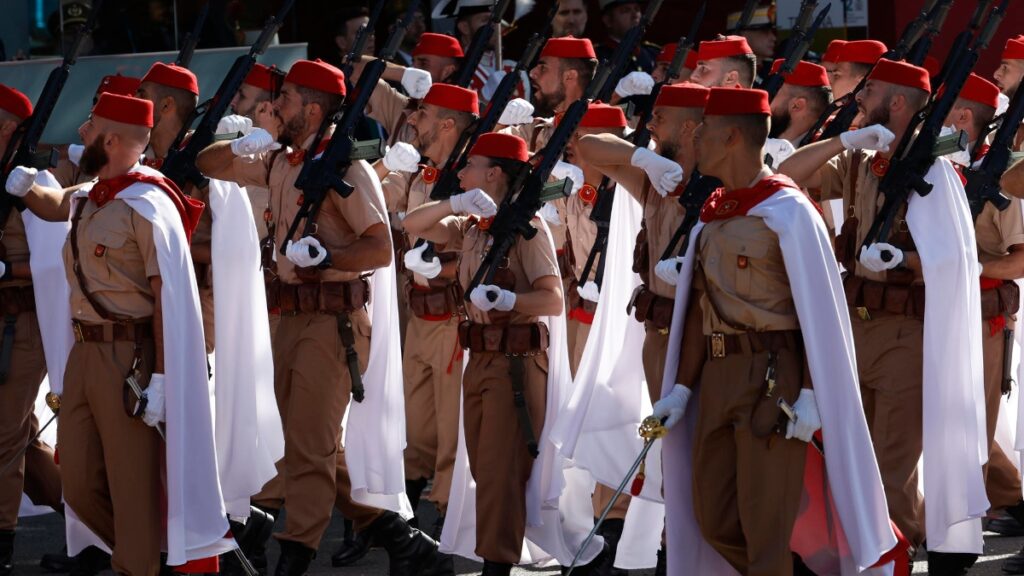 Las mejores imágenes del desfile por el día de la hispanidad